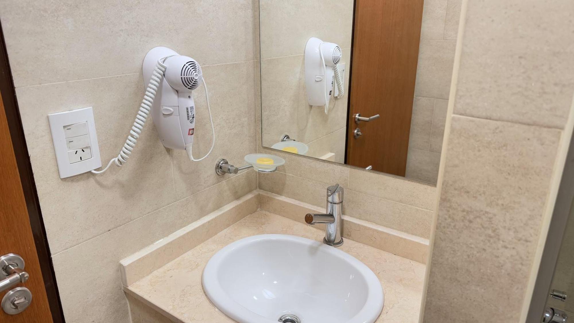 Urbe Hotel บัวโนสไอเรส ภายนอก รูปภาพ
